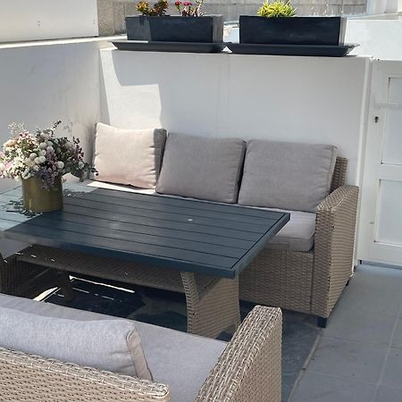 Lovely Villa - Pool Front, Private Roof Terrace, Wifi Fiber Optic Corralejo Buitenkant foto