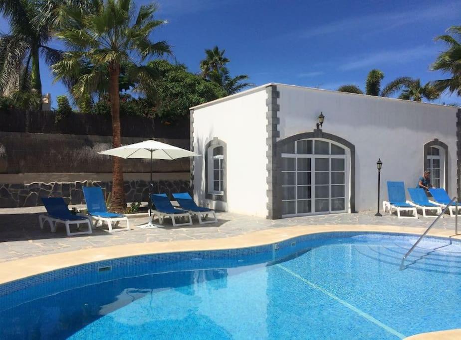 Lovely Villa - Pool Front, Private Roof Terrace, Wifi Fiber Optic Corralejo Buitenkant foto