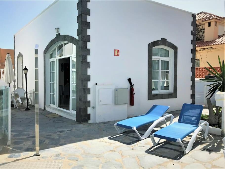 Lovely Villa - Pool Front, Private Roof Terrace, Wifi Fiber Optic Corralejo Buitenkant foto